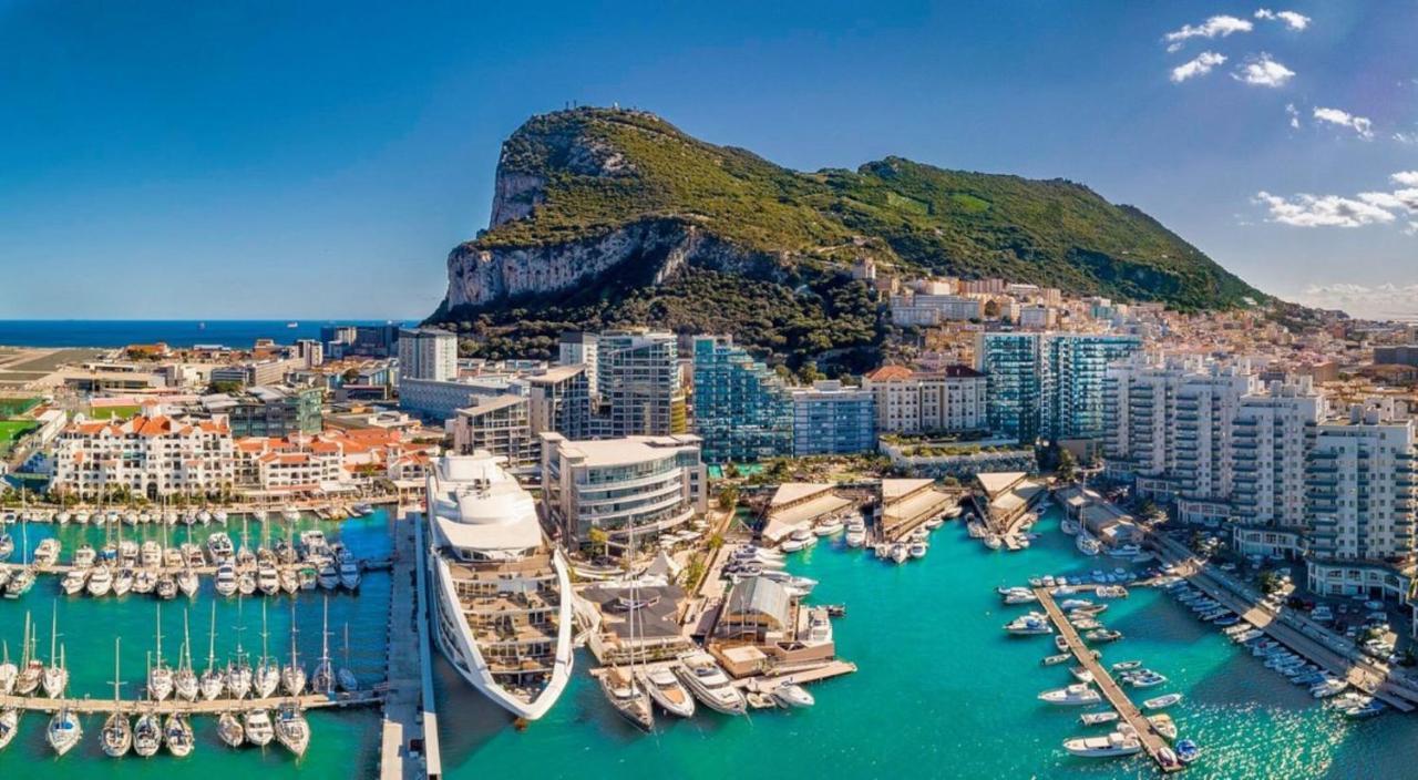 Ocean Spa Plaza Resort Apartment Gibraltar Buitenkant foto